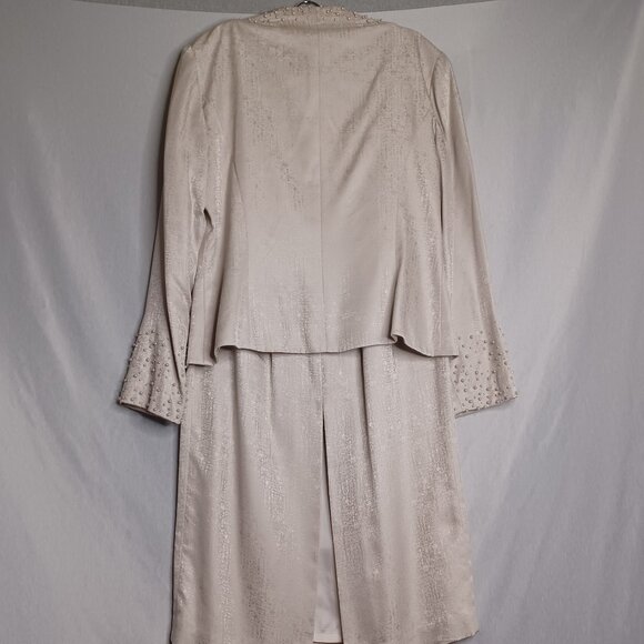Adrianna Papell Skirt Suit Silk 2pc Womens 10 Beige/Silver Faux Pearl Beaded - Picture 2 of 16